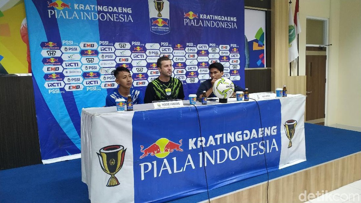 Pelatih Persib Bandung Mlijan Radovic (Mukhlis Dinillah/detikSport)