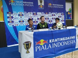 Radovic Puji Performa Persib Usai Bantai Persiwa