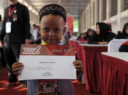 35 Ribu Santri Ikuti Wisuda Akbar Rumah Tahfizh PPPA Daarul Quran