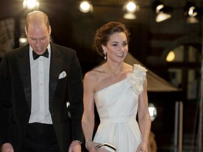 Bak Malaikat, Kate Middleton Memesona Bergaun Putih di BAFTA Awards 2019