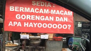 Netizen Kompak Bikin Meme Spanduk Gorengan yang Jadi Viral