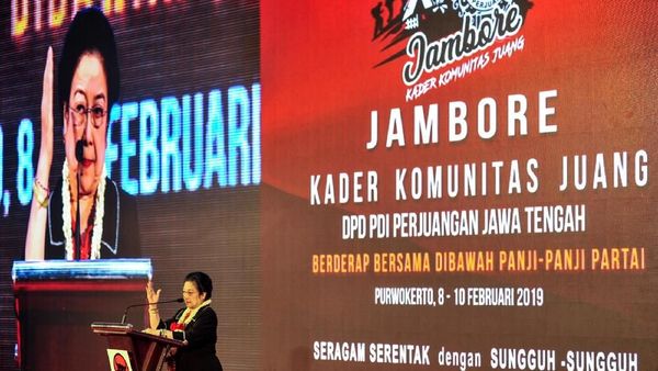 Megawati Bakar Semangat Komunitas Juang Berantas Hoax