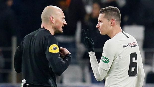 Julian Draxler yakin PSG punya kemampuan untuk mengimbangi Manchester United.