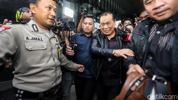 5 Jam Diperiksa KPK, Kahar Muzakir Irit Bicara