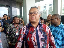 TKA China Punya e-KTP, Ketua KPU: WNA Tak Bisa Masuk DPT