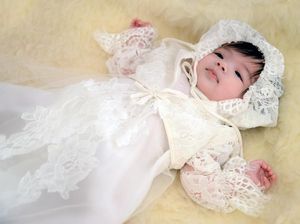 30 Nama Bayi Perempuan Manis nan Indah Bermakna Berkah
