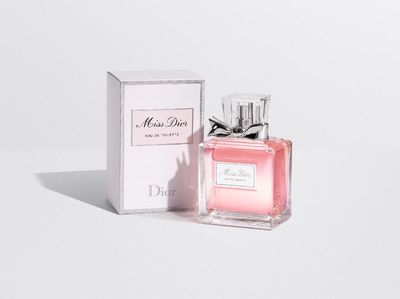 Daripada Bunga, Ini 10 Produk yang Disukai Wanita untuk Kado Valentine