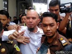 Buka-bukaan Al Ghazali Ceritakan Kehidupan Ahmad Dhani di Penjara