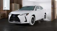 Ban Putih Lexus ala Sepatu Kets Nike