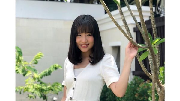 Foto: Senyum Manis Haruka Nakagawa di Balik Kesedihannya Tentang Keluarga