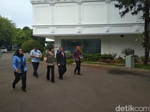 Jokowi Panggil Rini, Basuki, dan Budi Karya, Bahas Apa?
