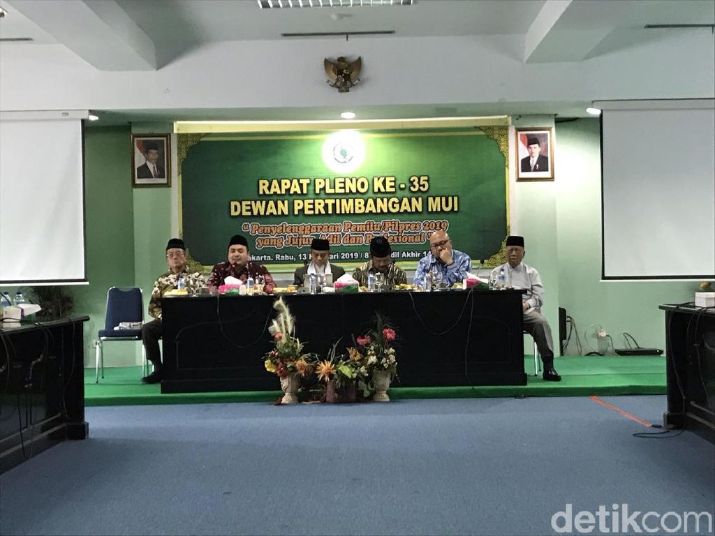 Di Pleno MUI, Bawaslu Jelaskan Kasus Pelanggaran Pemilu Ketum PA 212 Di Pleno MUI, Bawaslu Jelaskan Kasus Pelanggaran Pemilu Ketum PA 212