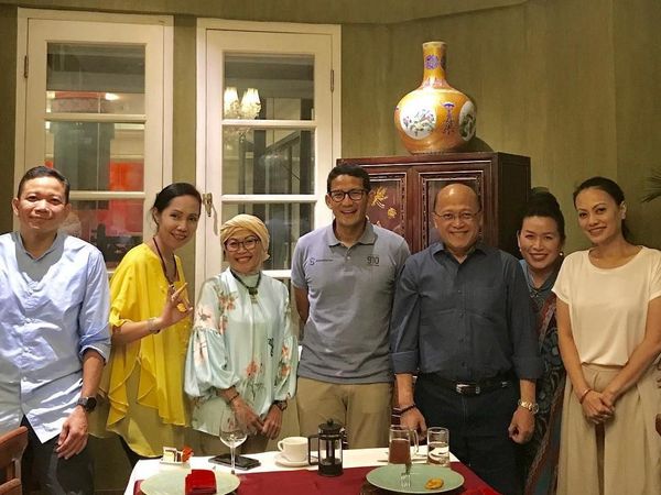 Makan Bareng Mien Uno hingga Mario Teguh, Gaya Kulineran Seru Kakak Sandiaga Uno