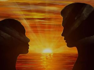 Konser Musikal Puisi-puisi Cinta Diisi Reza Rahadian hingga Marsha Timothy