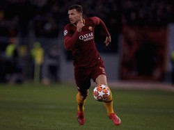 Foto Seksi Ibunda di Instagram Bikin Risih Pesepakbola Muda