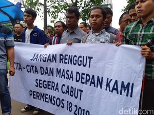 Kunjungi Wyataguna, Mensos Disambut Demo Penyandang Disabilitas