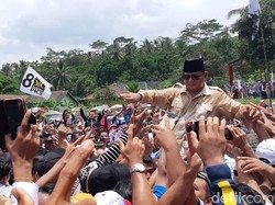 Kritik Prabowo: Indonesia Itu Kaya, Tapi Rakyat Tak Menikmati