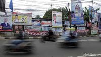 Duh, Spanduk Kampanye Caleg Bikin Kumuh Jalanan Ibu Kota