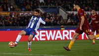 Porto punya catatan serupa dengan Barcelona, mencetak 19 gol dalam delapan laga sejak babak grup. (Foto: Getty Images)