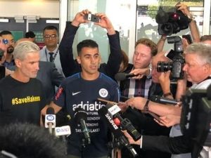 Tiba di Melbourne, Hakeem Al Araibi Disambut Puluhan Pendukung