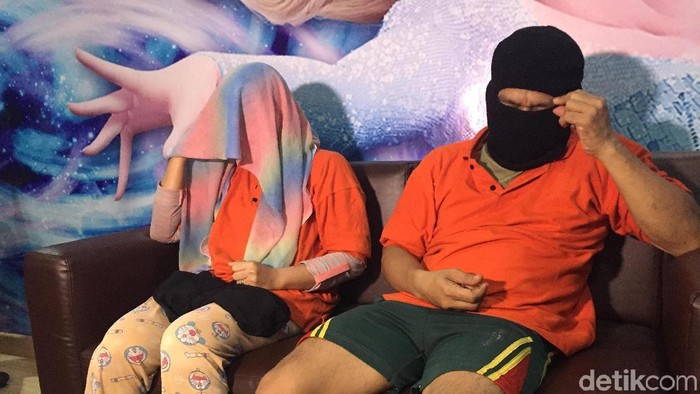 Threesome Bareng Anak Diganjar Bui Threesome Bareng Anak Diganjar Bui