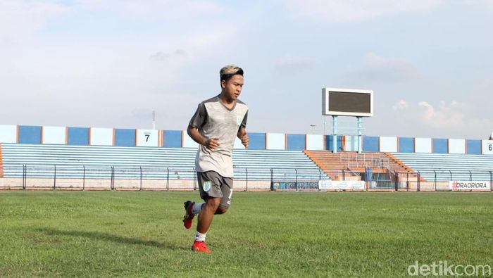 Fahmi Al Ayyubi merapat ke Bali United (Foto: Eko Sudjarwo/Detikcom) Fahmi Al Ayyubi merapat ke Bali United (Foto: Eko Sudjarwo/Detikcom)