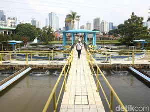Batalkan Kasasi, MA Tetap Bolehkan Swasta Kelola Air Minum Jakarta Batalkan Kasasi, MA Tetap Bolehkan Swasta Kelola Air Minum Jakarta