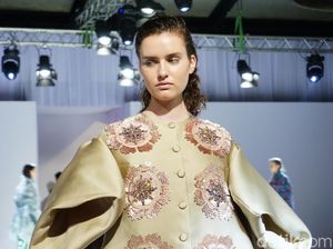 Pernah Kerja untuk Dior, Desainer Indonesia Rilis Koleksi Busana Terbaru