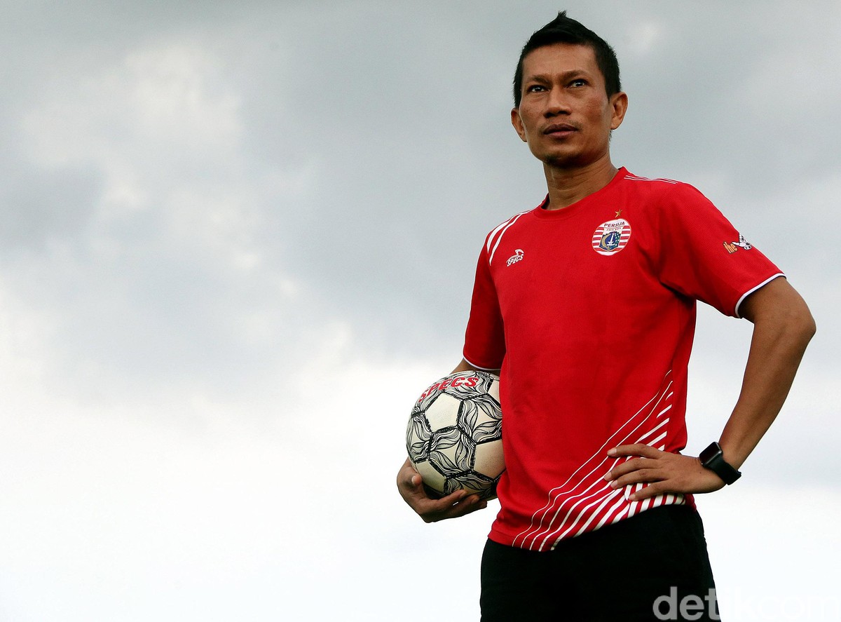 Bersyukurnya Ismed Sofyan Punya Karier Panjang Bersama Persija (Rengga Sancaya/detikSport)