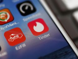 Pengguna Tinder Bakal Bisa Blokir Orang dari Nomor Telepon Pengguna Tinder Bakal Bisa Blokir Orang dari Nomor Telepon