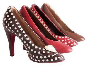 Mirip Asli, 10 Sepatu Keren Ini Terbuat dari Cokelat