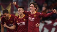 AS Roma mengalahkan FC Porto di leg pertama babak 16 besar Liga Champions. Alberto Lingria/Reuters.