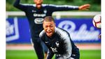 Olok-Olokan untuk MU Usai Kalah dari PSG