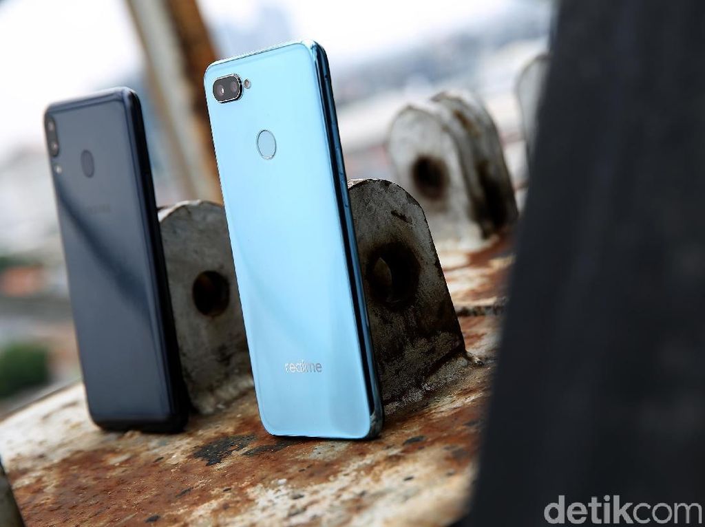 Beredar Jepretan Kamera 48 MP Realme 3 Beredar Jepretan Kamera 48 MP Realme 3