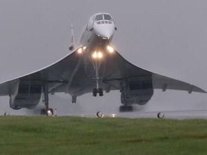 Ada Apa dengan Hidung Bengkok Pesawat Concorde?