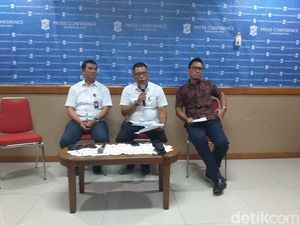Setop Bikin Laporan Palsu di Command Center Kalau Tak Mau Dipidana Setop Bikin Laporan Palsu di Command Center Kalau Tak Mau Dipidana