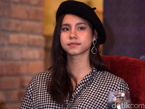 Si Antagonis Naomi Paulinda