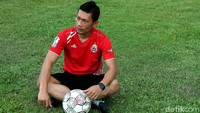 Seiring berjalan waktu, Ismed memperkuat Persiraja Banda Aceh pada 1999. Berlanjut ke Persijatim pada musim 2000/2001.