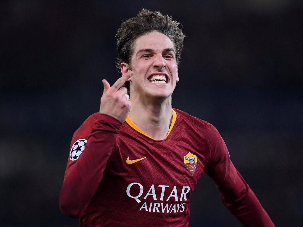 Operasi ACL Sukses, Zaniolo Kirim Pesan untuk Fans Operasi ACL Sukses, Zaniolo Kirim Pesan untuk Fans