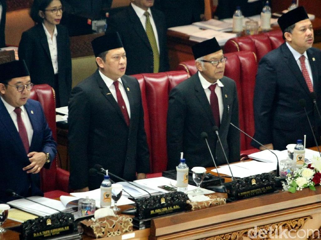 Pembahasan 23 RUU Mandek, DPR Salahkan Pemerintah Pembahasan 23 RUU Mandek, DPR Salahkan Pemerintah