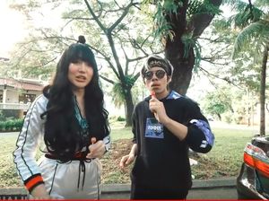 Bisa Mirip Ibu Pejabat, Lucinta Luna Kepincut Toyota Camry Bisa Mirip Ibu Pejabat, Lucinta Luna Kepincut Toyota Camry