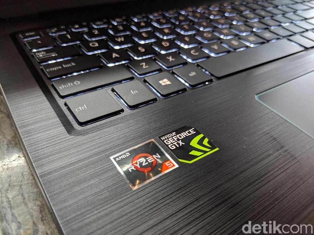 Cetak Sejarah, AMD dan Nvidia Menyatu Dalam 1 Notebook Cetak Sejarah, AMD dan Nvidia Menyatu Dalam 1 Notebook
