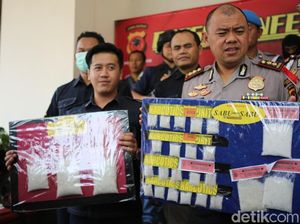 Sabu Produksi Pabrik Rumahan di Bogor Ternyata Oplosan Sabu Produksi Pabrik Rumahan di Bogor Ternyata Oplosan