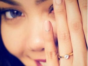 Pria Inikah yang Berhasil Meluluhkan Hati Rina Nose? Pria Inikah yang Berhasil Meluluhkan Hati Rina Nose?