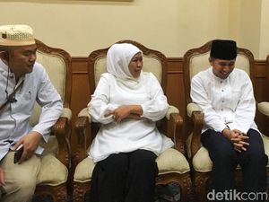 Ke Ponpes Amanatul Ummah, Khofifah-Emil Disambut Doa 99 Kiai