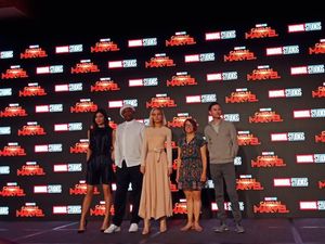 Senyum Misterius Captain Marvel Ditanya Kalahkan Thanos