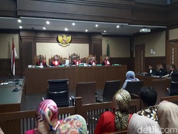 Kasus Suap Gatot Pujo, Eks Anggota DPRD Sumut Divonis 4 Tahun Bui
