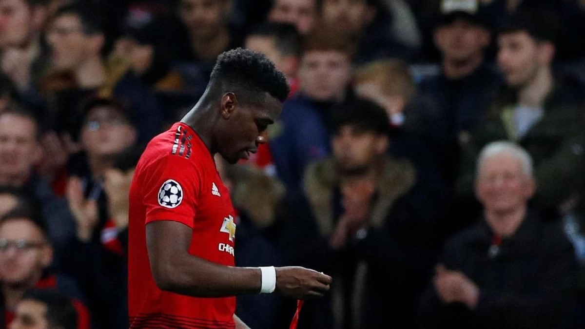 Paul Pogba absen di leg kedua lawan PSG karena kartu merah (Phil Noble/Reuters)