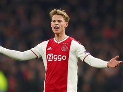 Tottenham vs Ajax: Tentang Pressing dan Faktor Frenkie de Jong