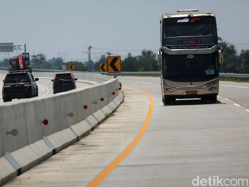 Kelelahan Mengemudi Bus di Tol Lebih Bahaya Dibanding Kelelahan di Jalan Raya